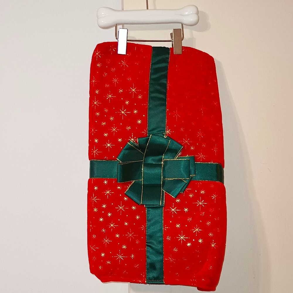 EUC ~ Merry & Bright Collection Red And Green Present Dog Costume - Size: XL